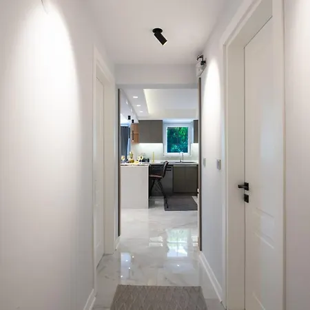 Merkezde Jakuzili Lueks - Ocekhomes Meva *