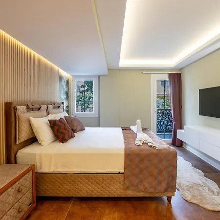 Merkezde Jakuzili Lueks - Ocekhomes Meva