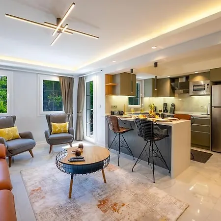 Merkezde Jakuzili Lueks - Ocekhomes Meva Apartment