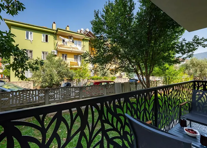 Merkezde Jakuzili Lueks - Ocekhomes Meva