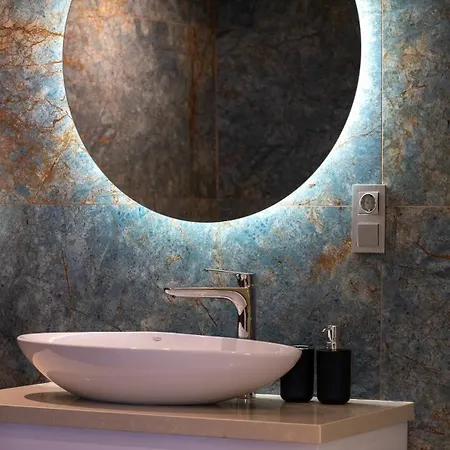 Merkezde Jakuzili Lueks - Ocekhomes Meva Appartamento