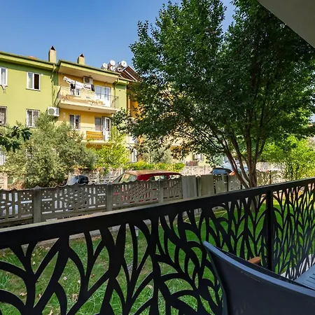 Merkezde Jakuzili Lueks - Ocekhomes Meva