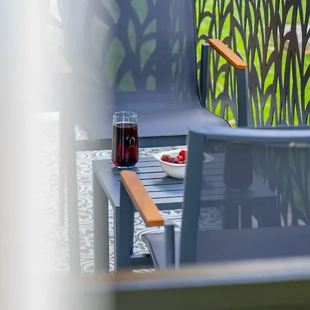 Merkezde Jakuzili Lueks - Ocekhomes Meva * Fethiye